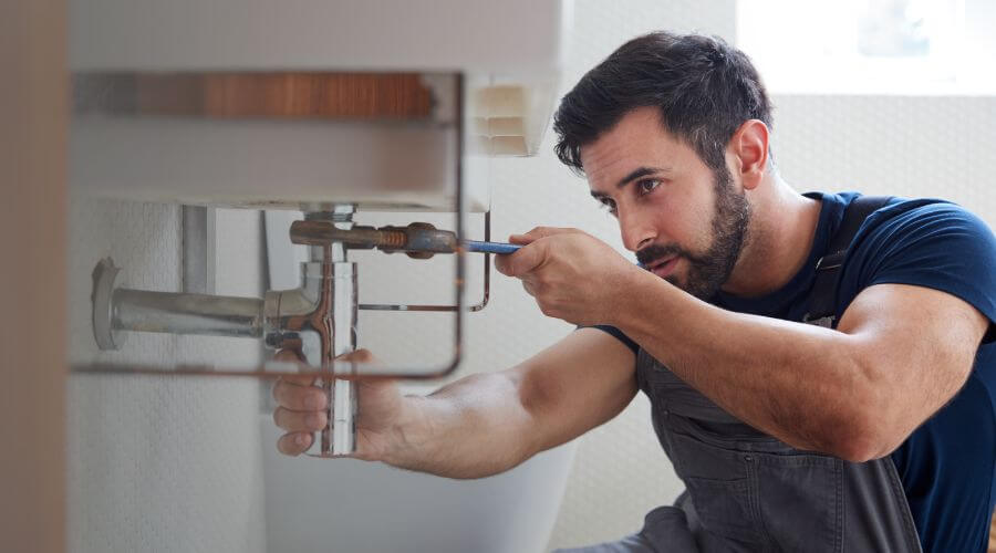 Faucet aerator cleaning/replacement in Williamsburg, KY